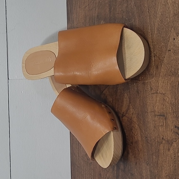 Madewell Shoes - EUC Madewell Evelyn Open Toe Clog Leather Strap Wood Sole Women's sz 5